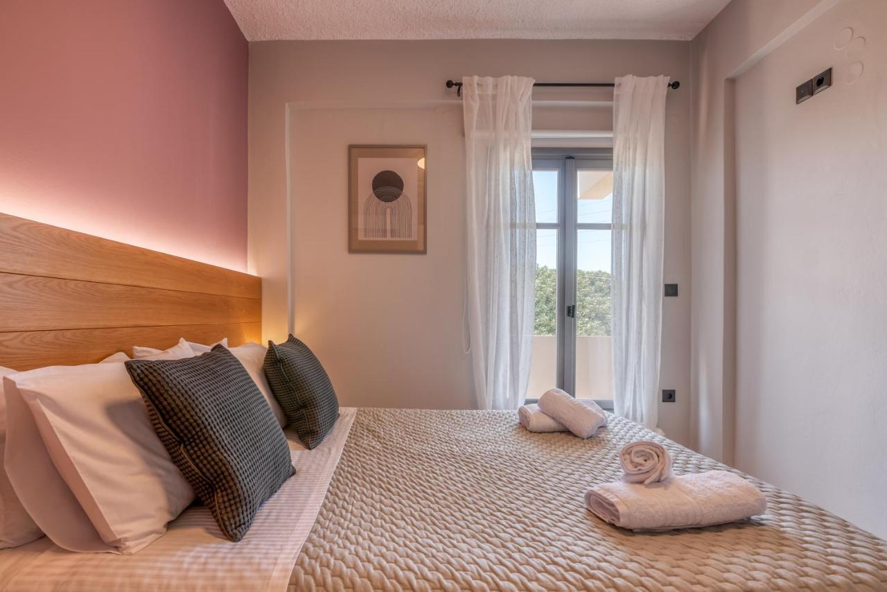 הוילה פלאסרנה Alexandros Luxury House מראה חיצוני תמונה