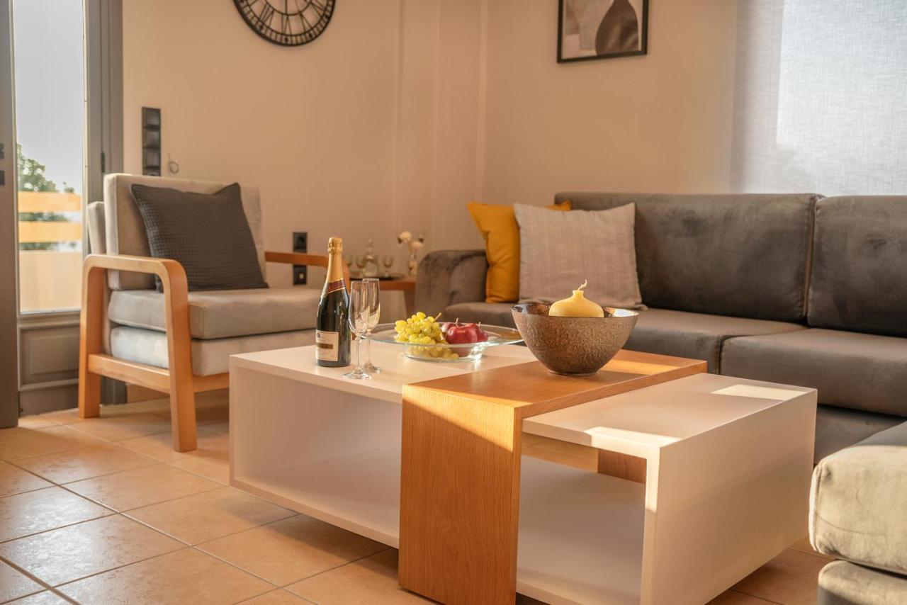הוילה פלאסרנה Alexandros Luxury House מראה חיצוני תמונה