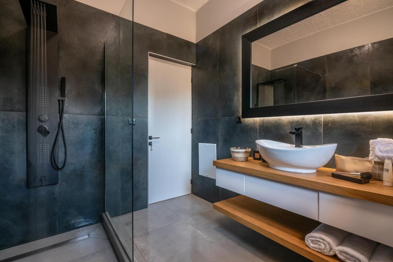 הוילה פלאסרנה Alexandros Luxury House מראה חיצוני תמונה